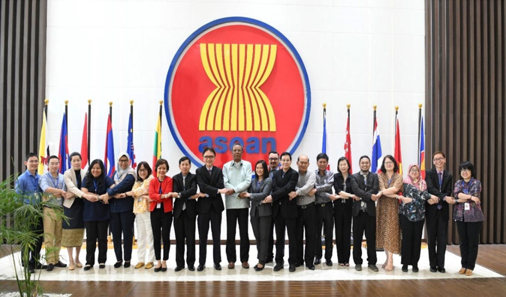 Group photo of ASEAN JSC on GMP Inspection ASEAN Secretariat